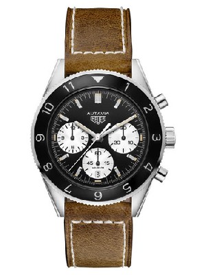 泰格豪雅第三款 Monaco限量版腕表表蒙起雾  名士手表表蒙起雾的因素是什么